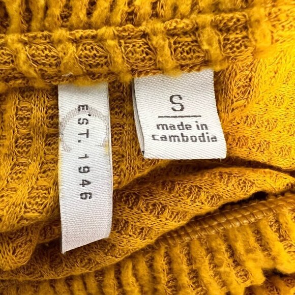 Est 1946 Womens Pullover Sweater Yellow Long Sleeve Cowl Neck Waffle Knit S - Picture 10 of 10